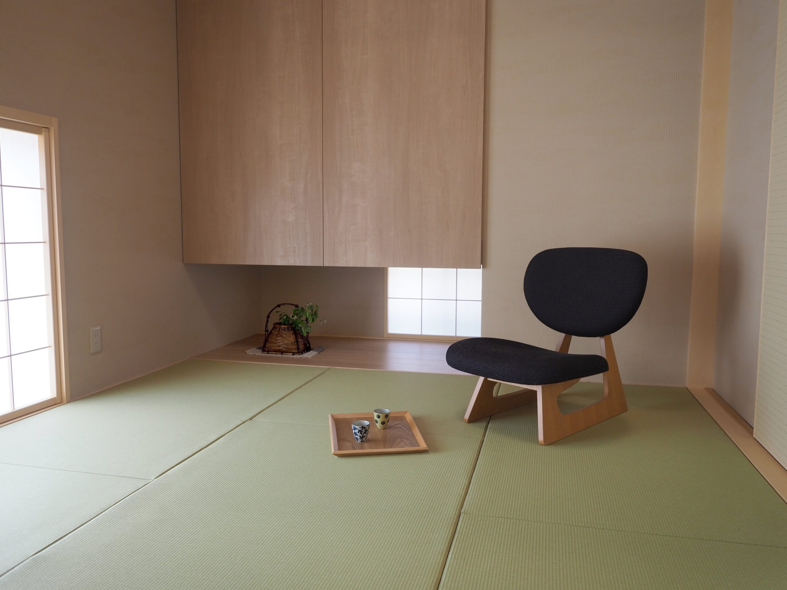 和室吊押入