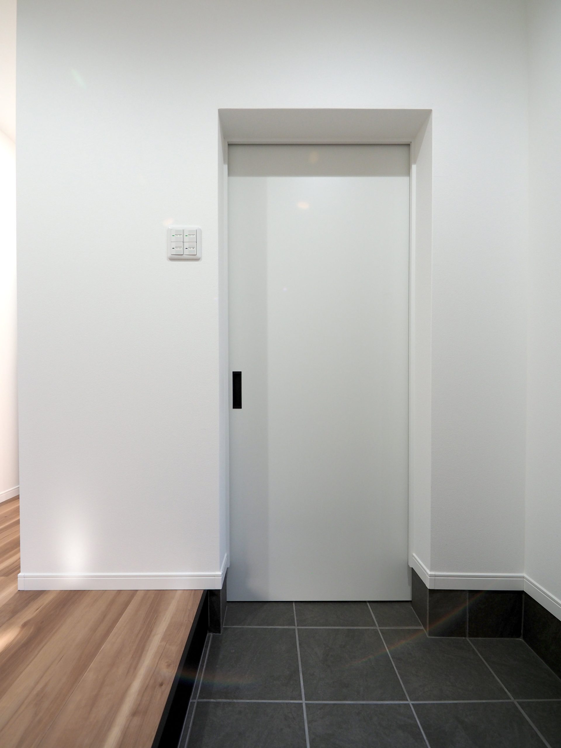 シューズクローク建具