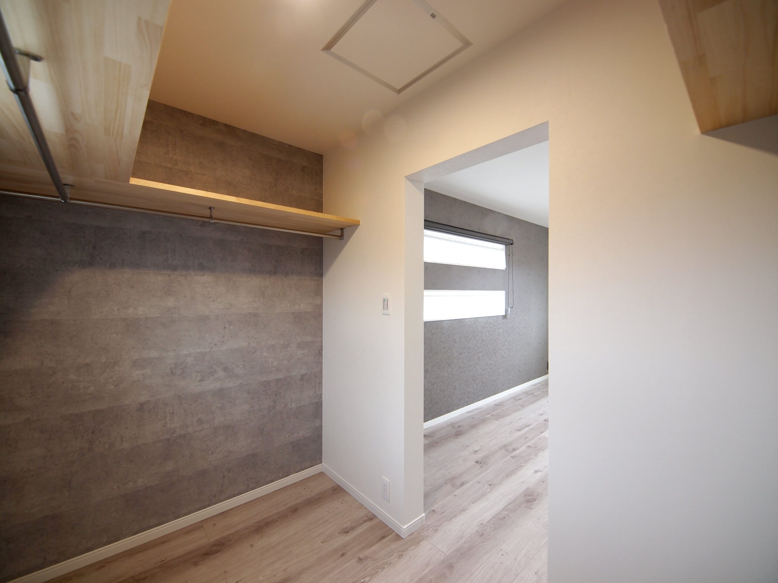 2階寝室横　W.I.クローゼット　3帖